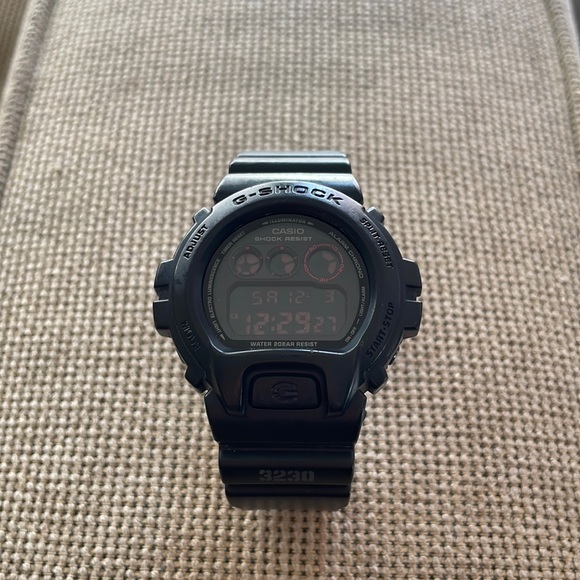 G-Shock | Accessories | Gshock 323 Dw6900 | Poshmark